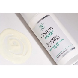 CHARMINE ROSE - SUN PROTECT LIGHT SPF50 LEKKI KREM OCHRONNY SPF50 50ML